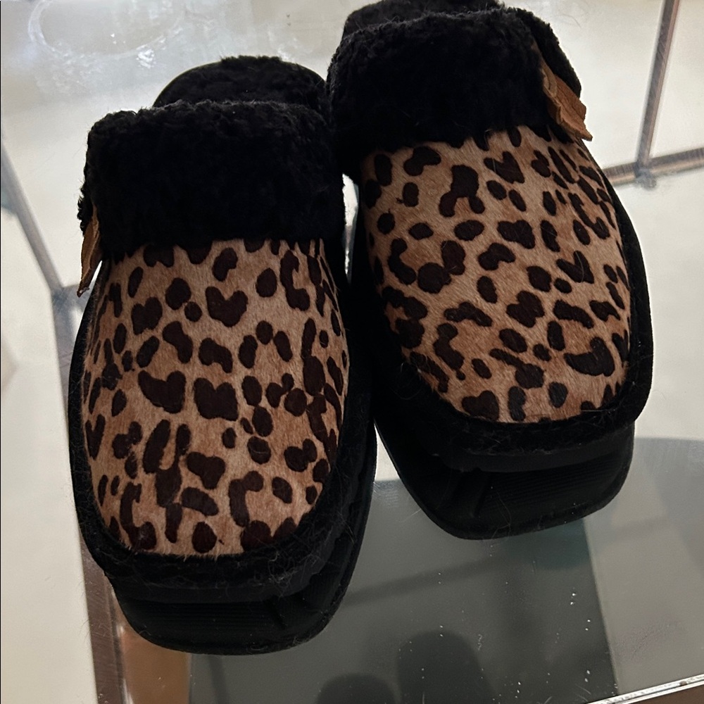 Ariat Leopard Print Women's Slippers